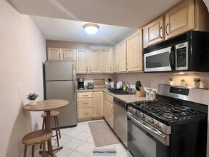 60 Commonwealth Ave, Unit GF in Boston, MA - Foto de edificio - Building Photo