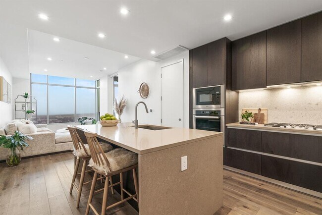 501 West Ave in Austin, TX - Building Photo - Building Photo