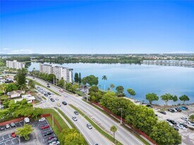 1200 NE Miami Gardens Dr in Miami, FL - Building Photo