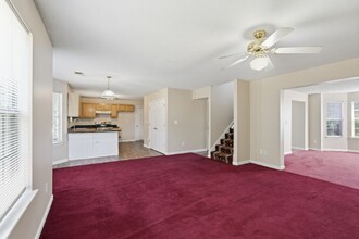 589 Wren Walk in Stone Mountain, GA - Foto de edificio - Building Photo