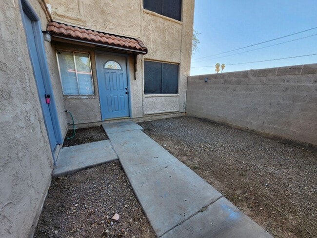 4264 N 68th Dr in Phoenix, AZ - Building Photo - Building Photo