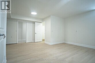 118 Fairholme Ave in Toronto, ON - Building Photo - Building Photo