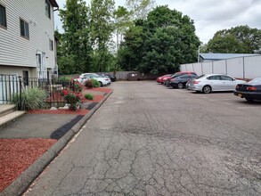 790 1st Ave in West Haven, CT - Building Photo - Building Photo