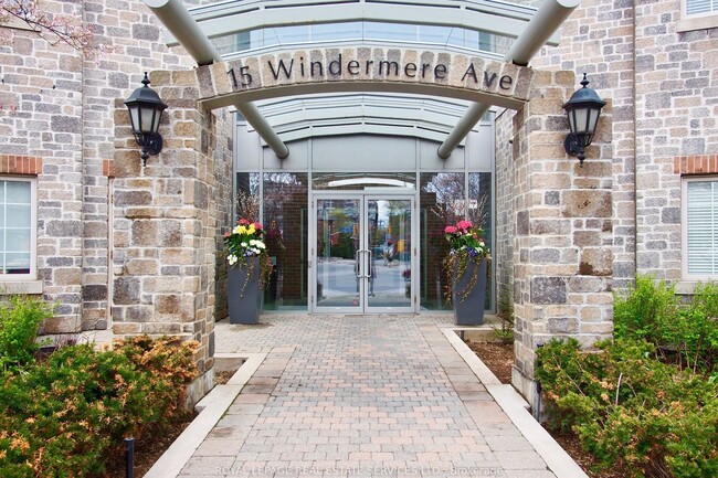 property at 15 Windermere Av