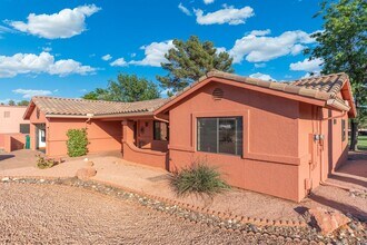 105 Chaparral Dr in Sedona, AZ - Building Photo - Building Photo