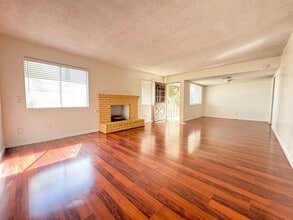 3504 Cardinal Ave in Bakersfield, CA - Building Photo - Building Photo