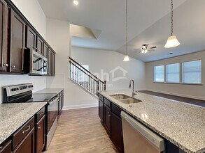 1189 Ashlyn Ct in Lawrenceville, GA - Foto de edificio - Building Photo