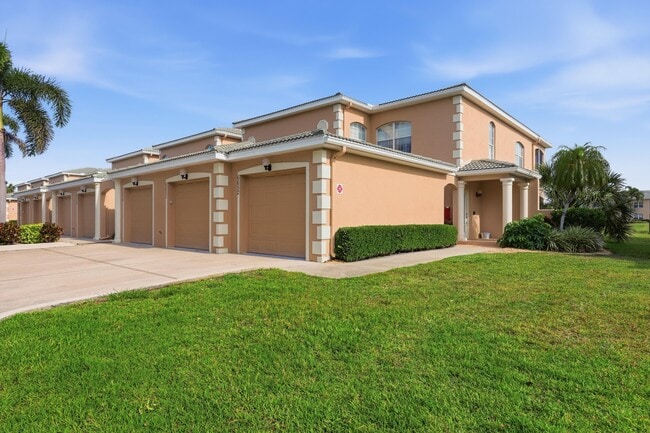 property at 6652 7th Avenue Cir W