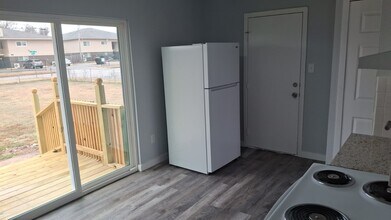 5830 NW Kinyon Ave in Lawton, OK - Building Photo - Building Photo