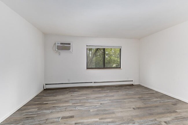 143 Gaines St SE in Grand Rapids, MI - Building Photo - Building Photo