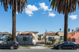 6320-6322 Brynhurst Ave in Los Angeles, CA - Building Photo - Primary Photo