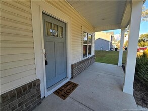 109 Forest Wood Dr in Salemburg, NC - Building Photo - Building Photo