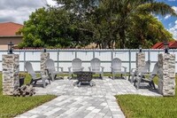 217 SW 10th Pl in Cape Coral, FL - Building Photo - Building Photo