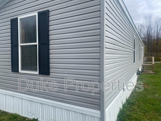 6009 Boyd Rd in Sodus, NY - Building Photo - Building Photo