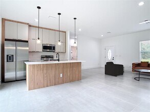 407 Harbor Blvd in Port Charlotte, FL - Building Photo - Building Photo