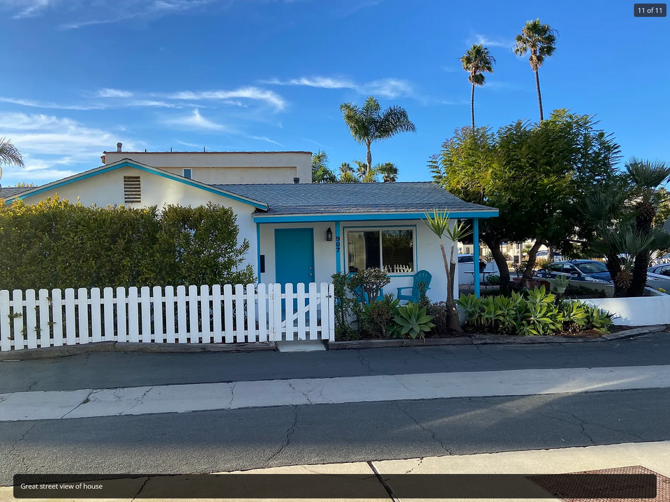 907 Brockton Ln in Ventura, CA - Foto de edificio