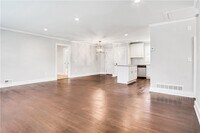 1416 Columbia Dr photo'