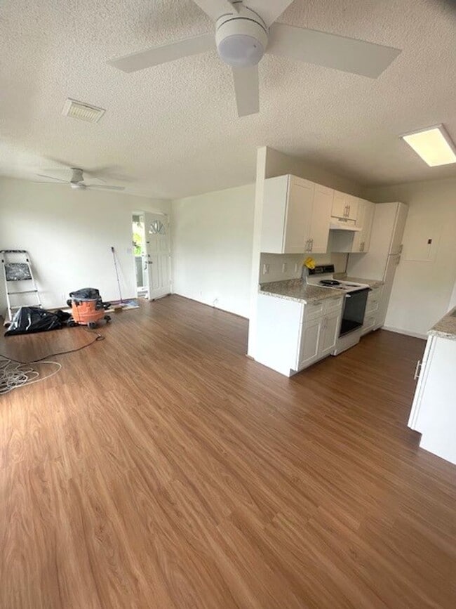 46-1069-1069 Emepela Wy in Kaneohe, HI - Building Photo - Building Photo