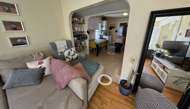 7 Craigie Ter, Unit 2 in Somerville, MA - Building Photo - Building Photo