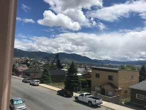 963 Lewisohn St, Unit 5A in Butte, MT - Building Photo - Building Photo