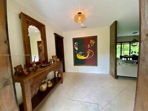 8115 SW 14th Terrace in Miami, FL - Building Photo - Building Photo