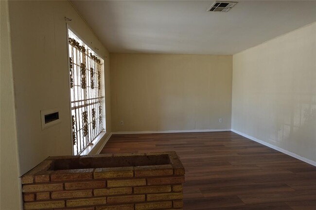 4313 E Toliver St in Houston, TX - Building Photo - Building Photo