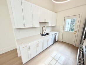 937-941-941 Hayes St in San Francisco, CA - Building Photo - Building Photo