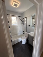 22 Weaver Ave in Bloomfield, NJ - Building Photo - Building Photo