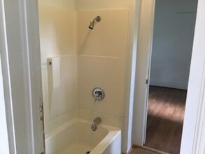 2110 A Street in Oroville, CA - Building Photo - Building Photo