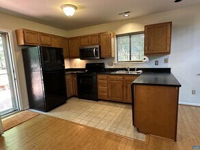 1704 Bent Tree Ct in Charlottesville, VA - Building Photo - Building Photo