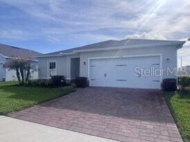 1105 Lexington Ln in Haines City, FL - Building Photo