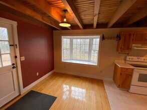 55 Montague Rd in Sunderland, MA - Building Photo - Building Photo