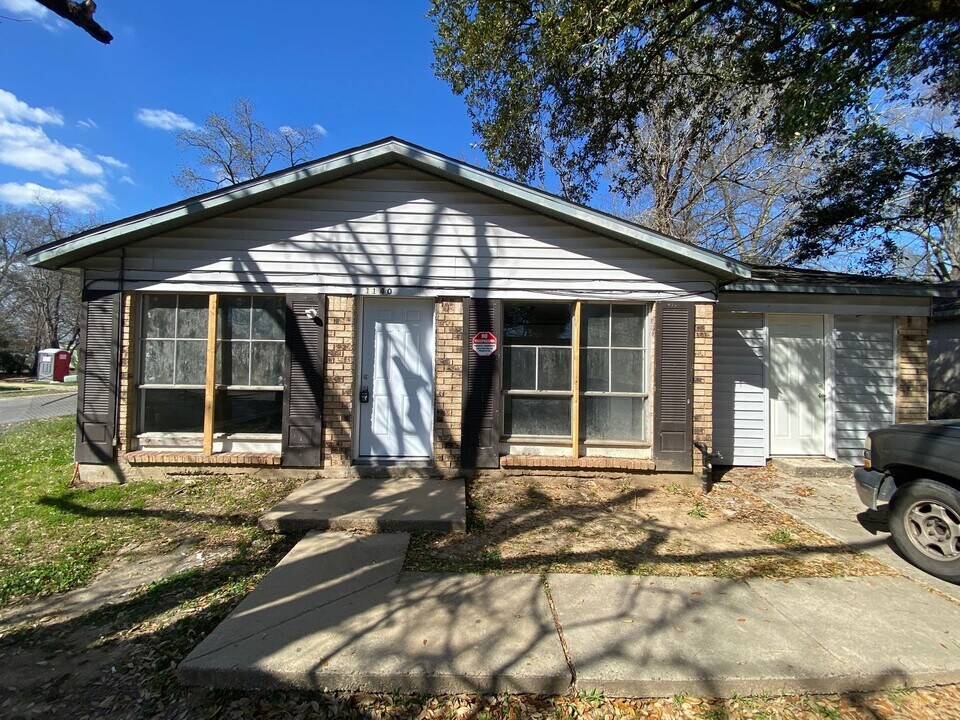 1140 Madeline Ave in Lafayette, LA - Building Photo