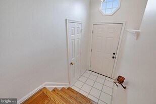 10528 Joyceton Dr in Upper Marlboro, MD - Building Photo