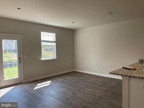 218 Allison Dr in Luray, VA - Building Photo - Building Photo