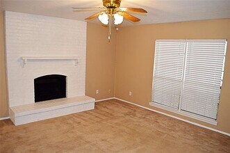 3304 Forest Creek Dr in Fort Worth, TX - Building Photo - Building Photo