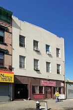 578 Bushwick Ave in Brooklyn, NY - Building Photo - Building Photo