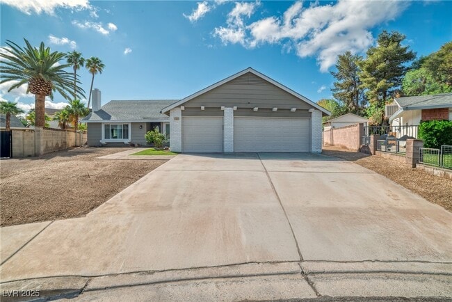 727 Barrie Ct in Henderson, NV - Building Photo - Building Photo