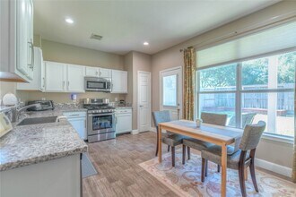 22123 Holly Branch Dr in Tomball, TX - Building Photo - Building Photo