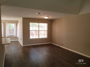 459 Ridgewood Dr in Daphne, AL - Building Photo - Building Photo