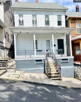 1102 17th Ave in Altoona, PA - Building Photo