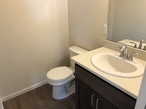 1220 NW Terre View Dr in Pullman, WA - Building Photo - Building Photo