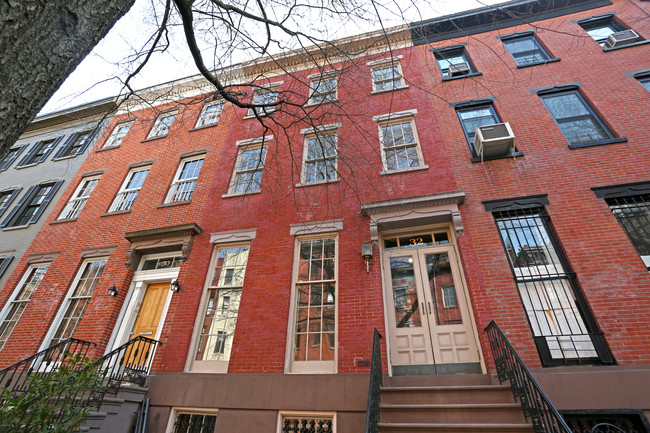 32 Bank St in New York, NY - Foto de edificio - Building Photo