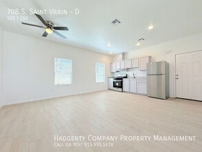 708 St Vrain St in El Paso, TX - Building Photo - Building Photo