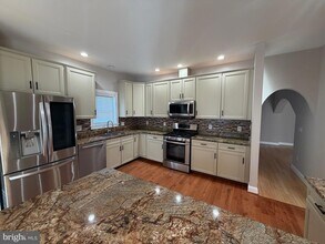 728 18th St S in Arlington, VA - Building Photo - Building Photo