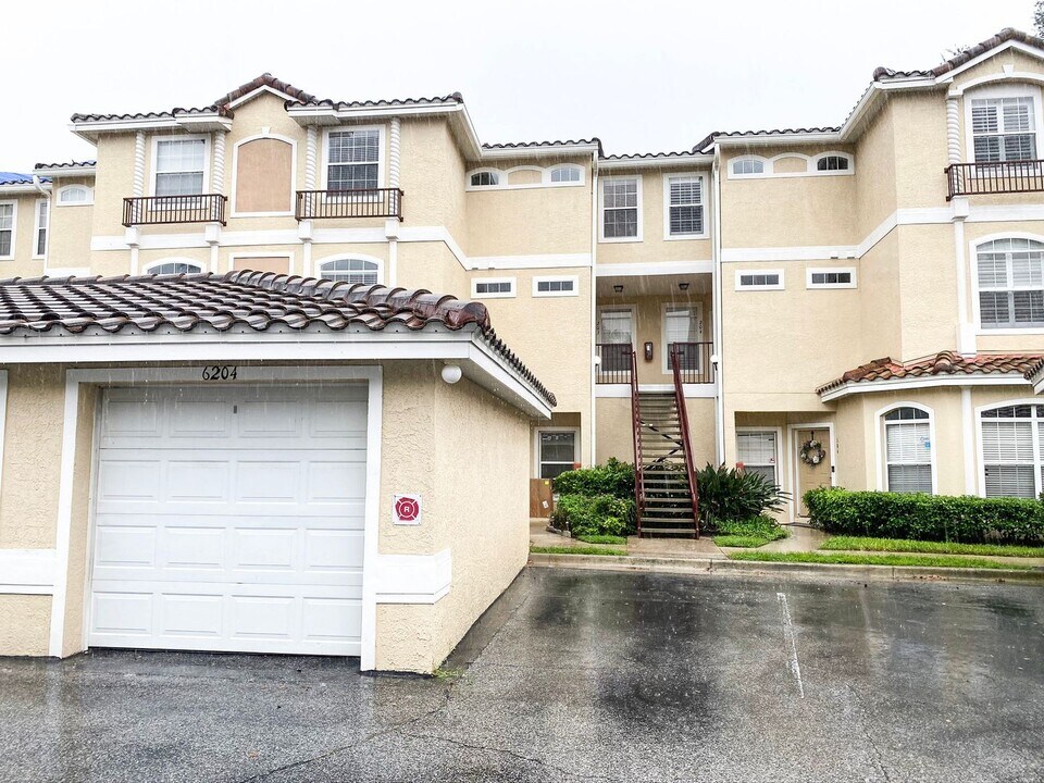 674 Sandy Neck Ln in Altamonte Springs, FL - Building Photo