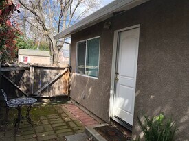 1152 Filbert Ave, Unit Apt