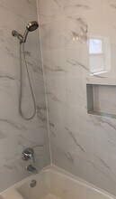 449 Swallow Dr, Unit 17 in Miami Springs, FL - Building Photo - Building Photo