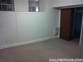 86 Maple St in Malden, MA - Foto de edificio - Building Photo