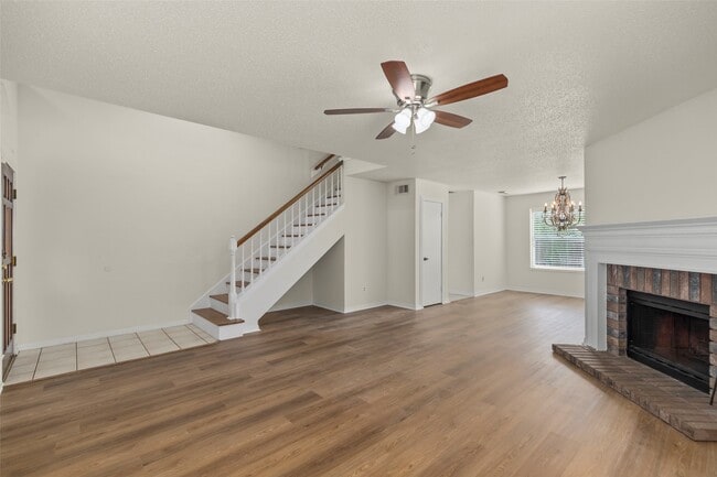 2807 Grants Lake Blvd in Sugar Land, TX - Building Photo - Building Photo